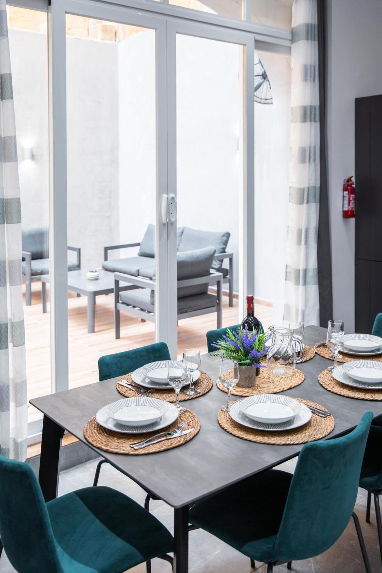 Valletta Waterfront Backyard Flat By Arcobnb Il-Furjana Buitenkant foto