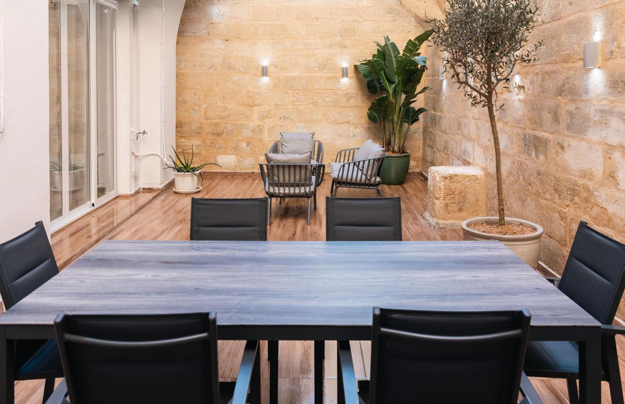 Valletta Waterfront Backyard Flat By Arcobnb Il-Furjana Buitenkant foto
